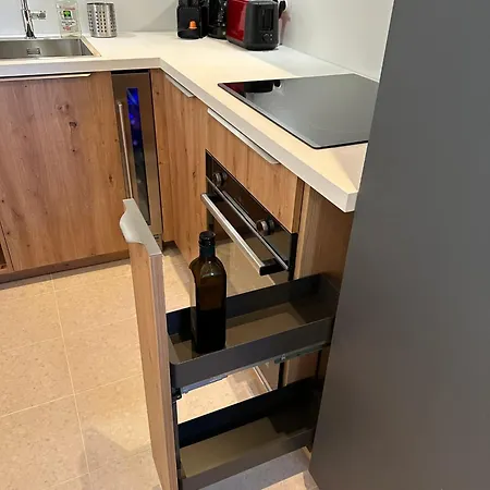 Chaleureux A Fours 48m² Vue Montagne Apartmán