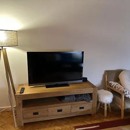 Chaleureux A Fours 48m² Vue Montagne *